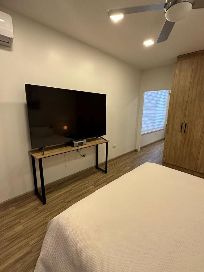 Kiran Lodging 과야킬 외부 사진