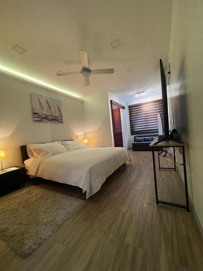 Kiran Lodging 과야킬 외부 사진